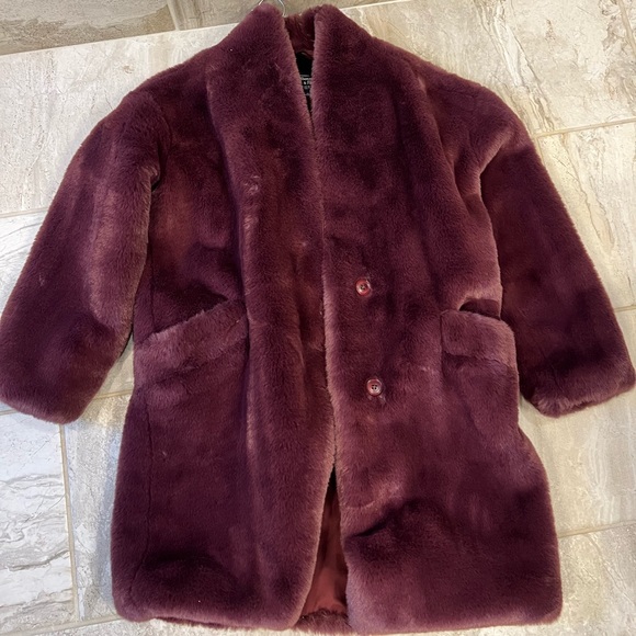 Abercrombie Faux Fur Coat - Picture 1 of 3